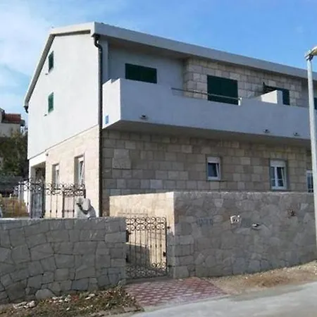 Family-friendly With Swimming Pool Povlja, Brac - 24248 포블랴