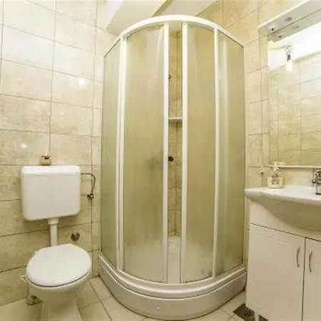 Family-friendly With Swimming Pool Povlja, Brac - 24248 아파트 *